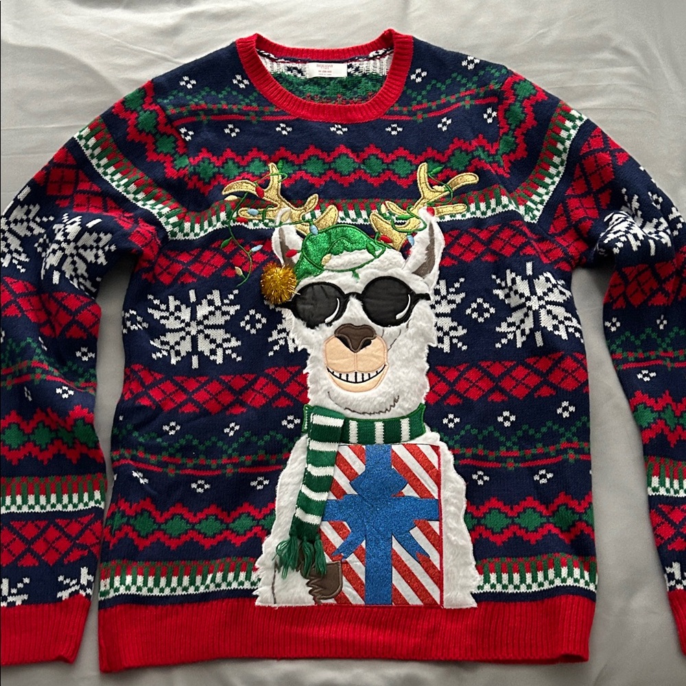 Llama Winter Sweater with Drink Pocket Medium